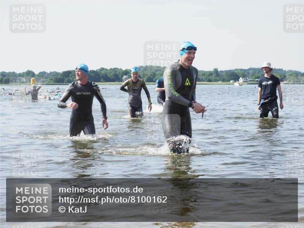 22.06.2025 - Viking Triathlon KatJ http://msf.ph/oto/8100162 22.06.2025 10:33:02 Schwimmen 91, 113, 287, 399 meine-sportfotos.de