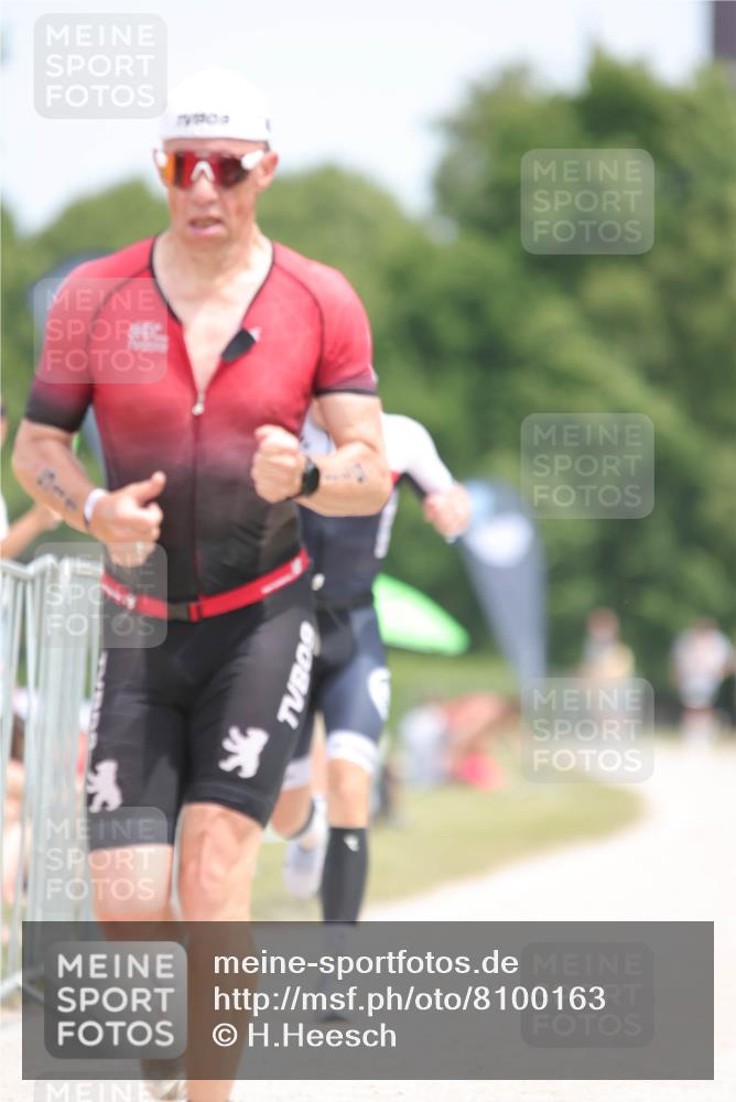 22.06.2025 - Viking Triathlon H.Heesch http://msf.ph/oto/8100163 22.06.2025 13:32:54 Laufen 284, 416, 511 meine-sportfotos.de