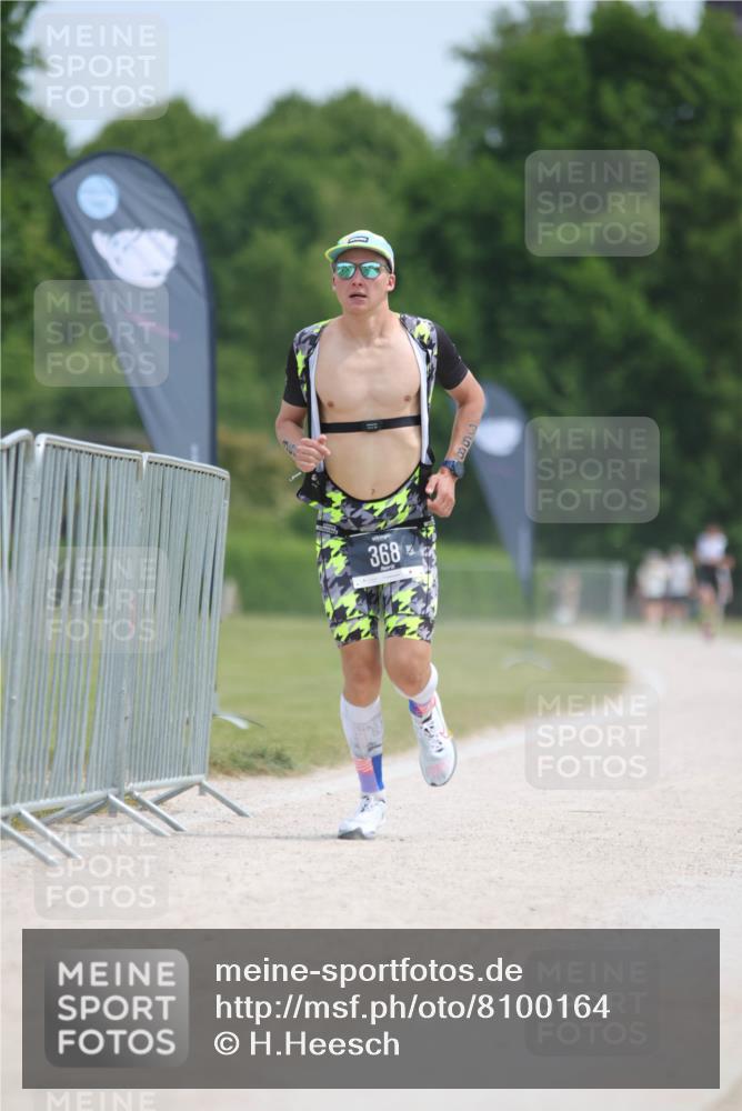 22.06.2025 - Viking Triathlon H.Heesch http://msf.ph/oto/8100164 22.06.2025 12:49:51 Laufen 368 meine-sportfotos.de