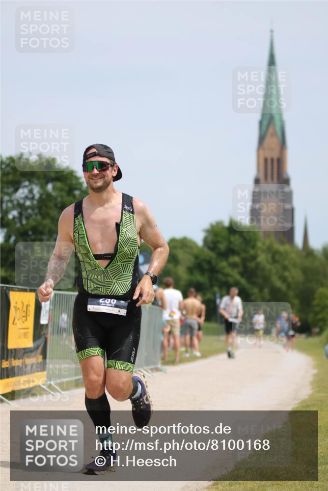 22.06.2025 - Viking Triathlon H.Heesch http://msf.ph/oto/8100168 22.06.2025 13:18:37 Laufen 296 meine-sportfotos.de