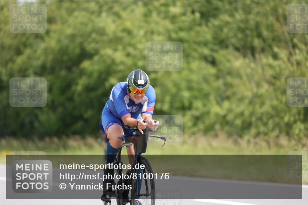22.06.2025 - Viking Triathlon Yannick Fuchs http://msf.ph/oto/8100176 22.06.2025 12:03:14 Radfahren 10, 113, 123, 135, 168, 224, 226, 243, 312, 315, 393, 461 meine-sportfotos.de