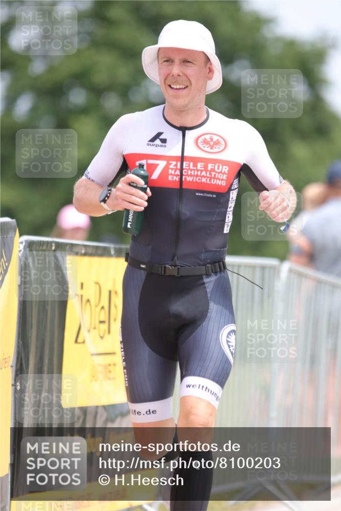 22.06.2025 - Viking Triathlon H.Heesch http://msf.ph/oto/8100203 22.06.2025 13:32:57 Laufen 284, 416, 511 meine-sportfotos.de