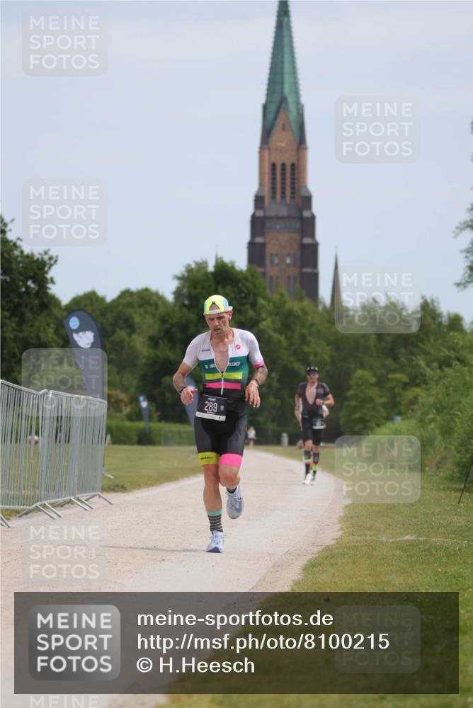 22.06.2025 - Viking Triathlon H.Heesch http://msf.ph/oto/8100215 22.06.2025 12:50:05 Laufen 33, 289 meine-sportfotos.de
