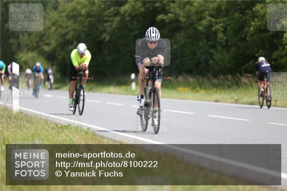 22.06.2025 - Viking Triathlon Yannick Fuchs http://msf.ph/oto/8100222 22.06.2025 12:03:16 Radfahren 113, 123, 135, 224, 226, 243, 312, 315, 393, 461, 549 meine-sportfotos.de