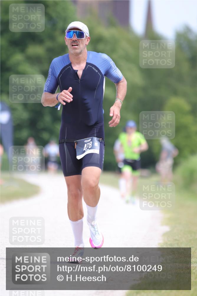 22.06.2025 - Viking Triathlon H.Heesch http://msf.ph/oto/8100249 22.06.2025 13:33:12 Laufen 478 meine-sportfotos.de
