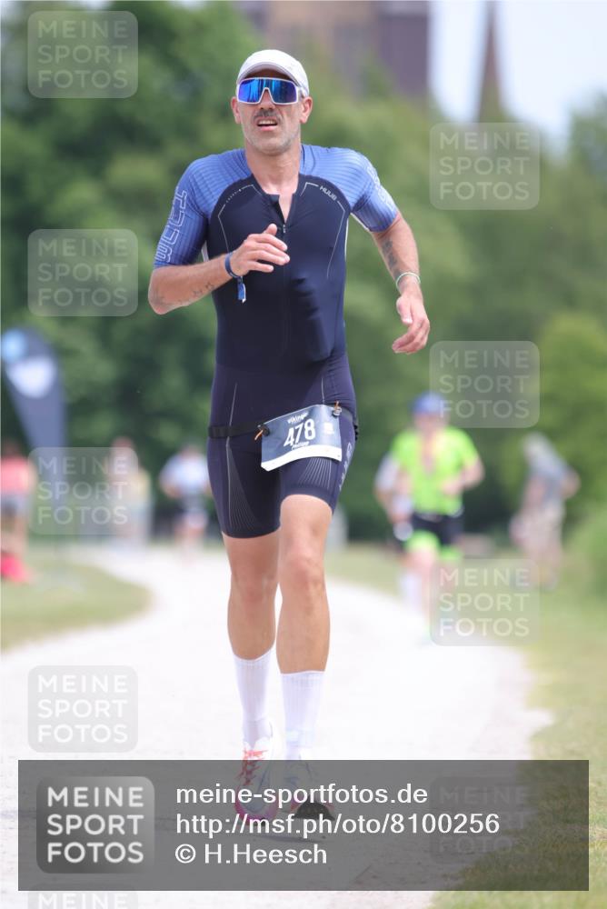 22.06.2025 - Viking Triathlon H.Heesch http://msf.ph/oto/8100256 22.06.2025 13:33:12 Laufen 478 meine-sportfotos.de