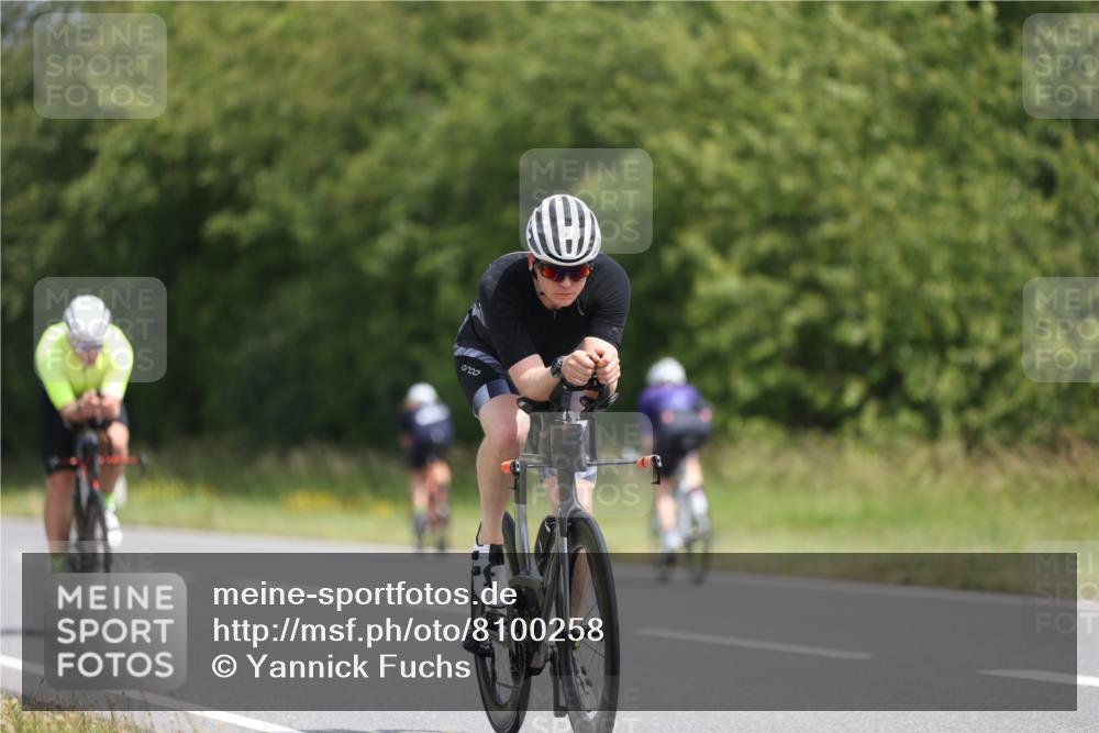 22.06.2025 - Viking Triathlon Yannick Fuchs http://msf.ph/oto/8100258 22.06.2025 12:03:16 Radfahren 113, 123, 135, 224, 226, 243, 312, 315, 393, 461, 549 meine-sportfotos.de