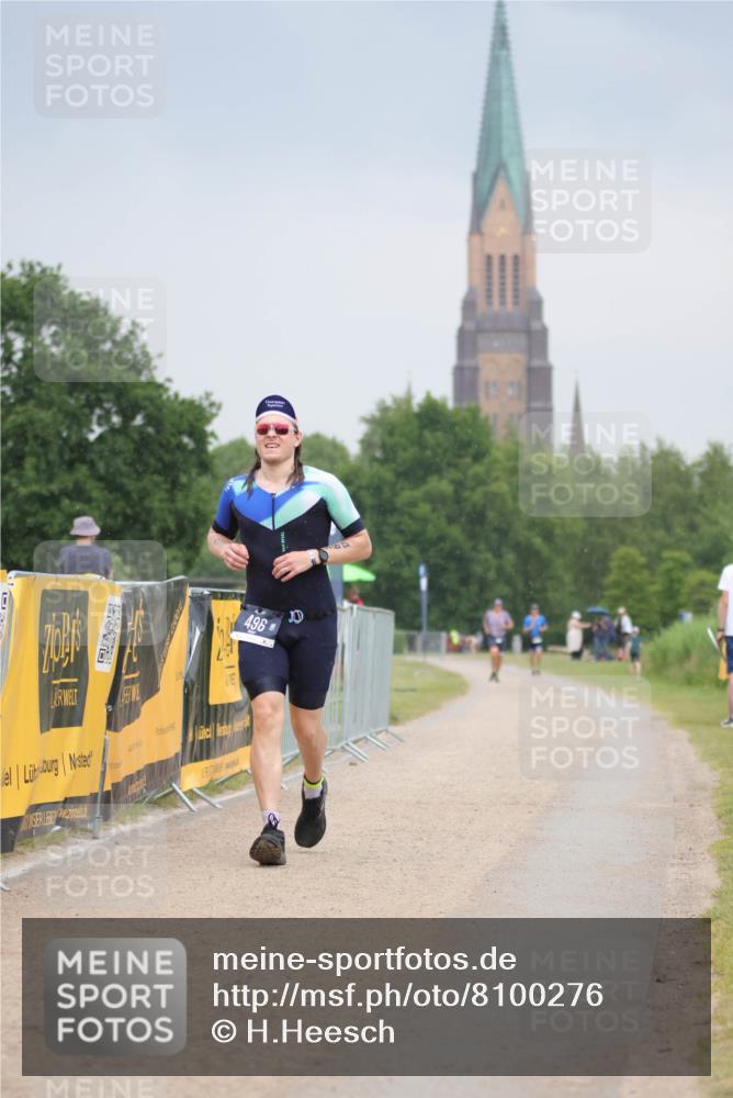 22.06.2025 - Viking Triathlon H.Heesch http://msf.ph/oto/8100276 22.06.2025 16:38:06 Laufen 496 meine-sportfotos.de