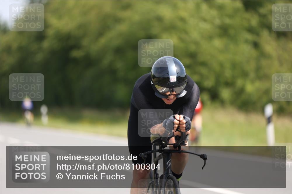 22.06.2025 - Viking Triathlon Yannick Fuchs http://msf.ph/oto/8100304 22.06.2025 11:24:34 Radfahren 10, 122, 178, 247, 319, 518, 526, 544, 617, 620 meine-sportfotos.de