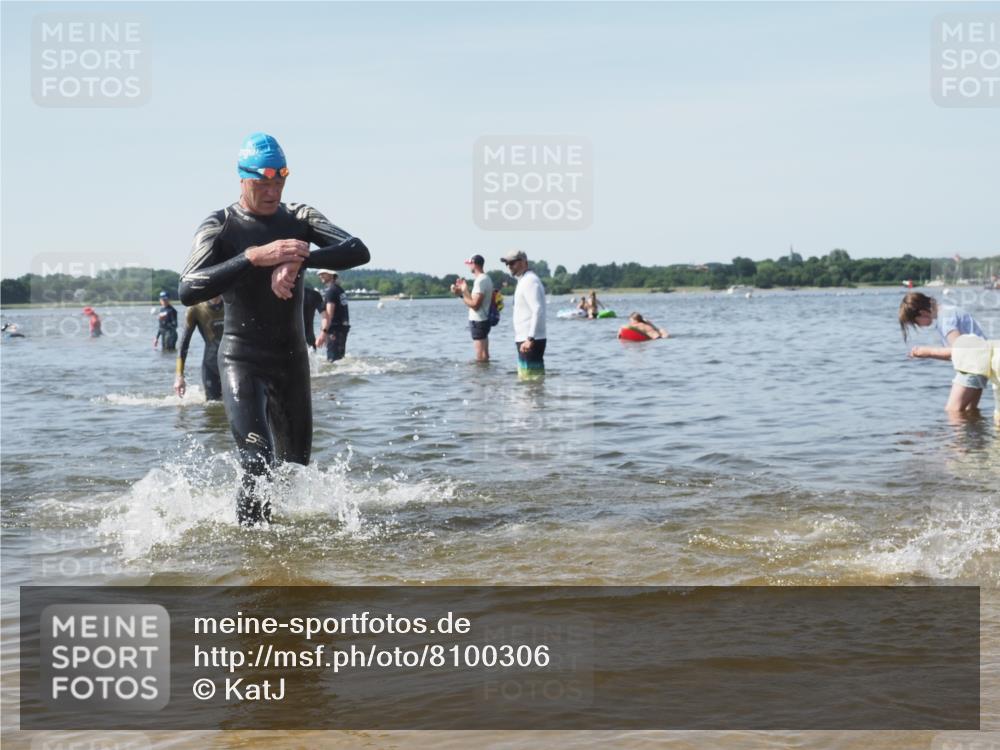 22.06.2025 - Viking Triathlon KatJ http://msf.ph/oto/8100306 22.06.2025 10:33:07 Schwimmen 91, 113, 287, 387, 399 meine-sportfotos.de