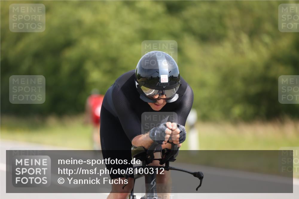 22.06.2025 - Viking Triathlon Yannick Fuchs http://msf.ph/oto/8100312 22.06.2025 11:24:34 Radfahren 10, 122, 178, 247, 319, 518, 526, 544, 617, 620 meine-sportfotos.de