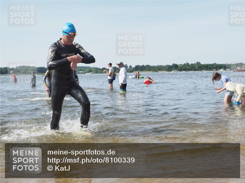 22.06.2025 - Viking Triathlon KatJ http://msf.ph/oto/8100339 22.06.2025 10:33:07 Schwimmen 91, 113, 287, 387, 399 meine-sportfotos.de