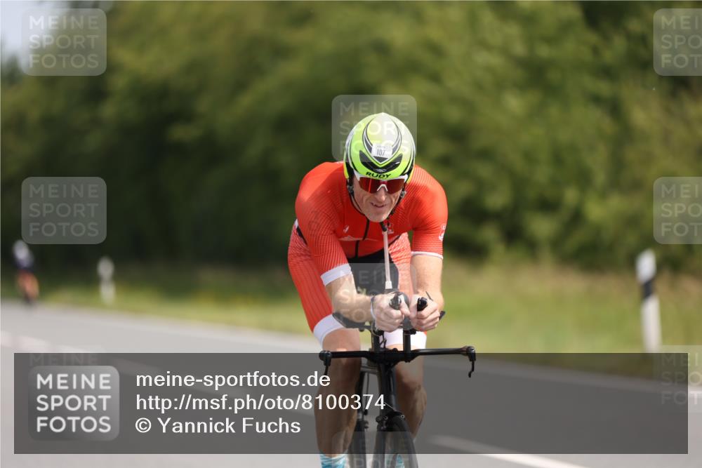 22.06.2025 - Viking Triathlon Yannick Fuchs http://msf.ph/oto/8100374 22.06.2025 11:24:46 Radfahren 107, 204, 603 meine-sportfotos.de