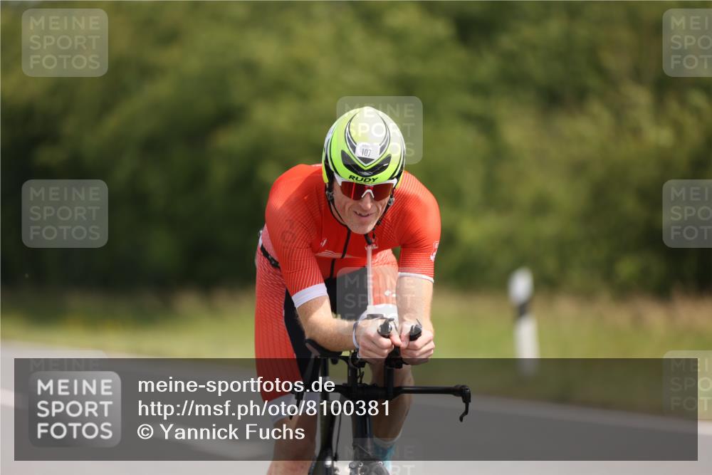 22.06.2025 - Viking Triathlon Yannick Fuchs http://msf.ph/oto/8100381 22.06.2025 11:24:46 Radfahren 107, 204, 603 meine-sportfotos.de
