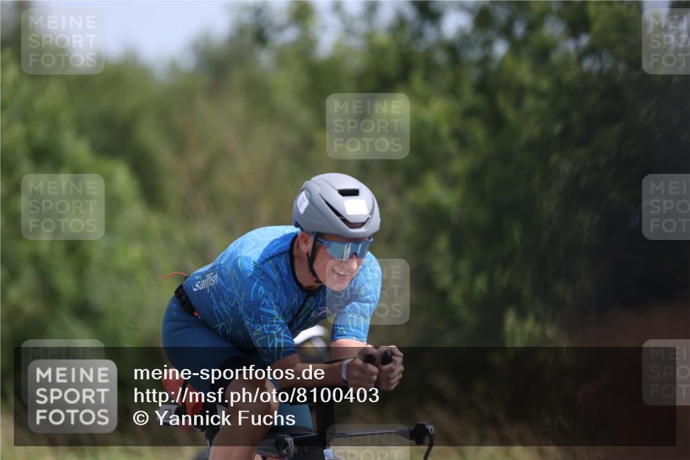 22.06.2025 - Viking Triathlon Yannick Fuchs http://msf.ph/oto/8100403 22.06.2025 12:03:21 Radfahren 113, 123, 224, 226, 243, 312, 315, 461, 549, 619 meine-sportfotos.de