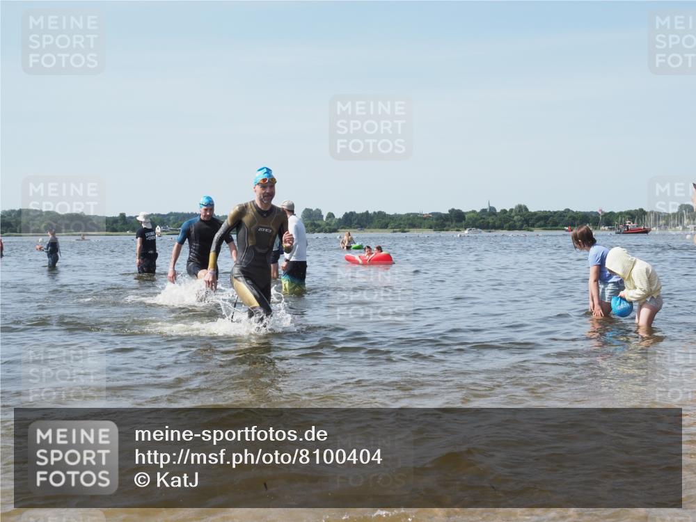 22.06.2025 - Viking Triathlon KatJ http://msf.ph/oto/8100404 22.06.2025 10:33:09 Schwimmen 91, 113, 287, 387, 399 meine-sportfotos.de