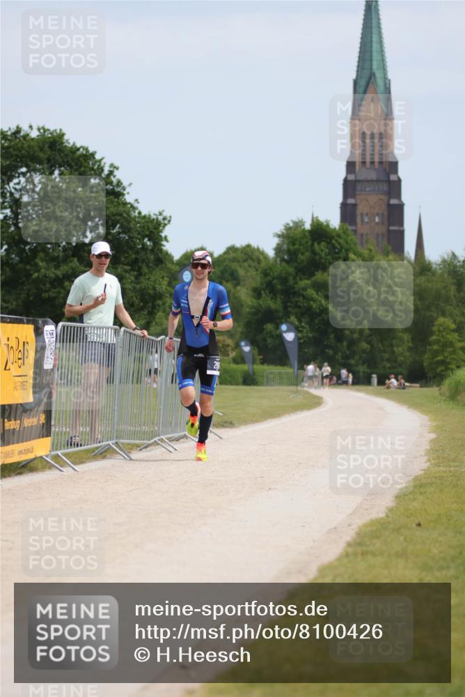 22.06.2025 - Viking Triathlon H.Heesch http://msf.ph/oto/8100426 22.06.2025 12:51:11 Laufen 286 meine-sportfotos.de