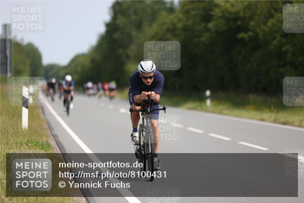22.06.2025 - Viking Triathlon Yannick Fuchs http://msf.ph/oto/8100431 22.06.2025 11:24:50 Radfahren 107, 204, 548, 603 meine-sportfotos.de