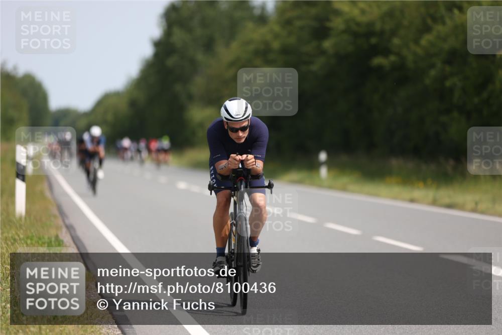 22.06.2025 - Viking Triathlon Yannick Fuchs http://msf.ph/oto/8100436 22.06.2025 11:24:50 Radfahren 107, 204, 548, 603 meine-sportfotos.de