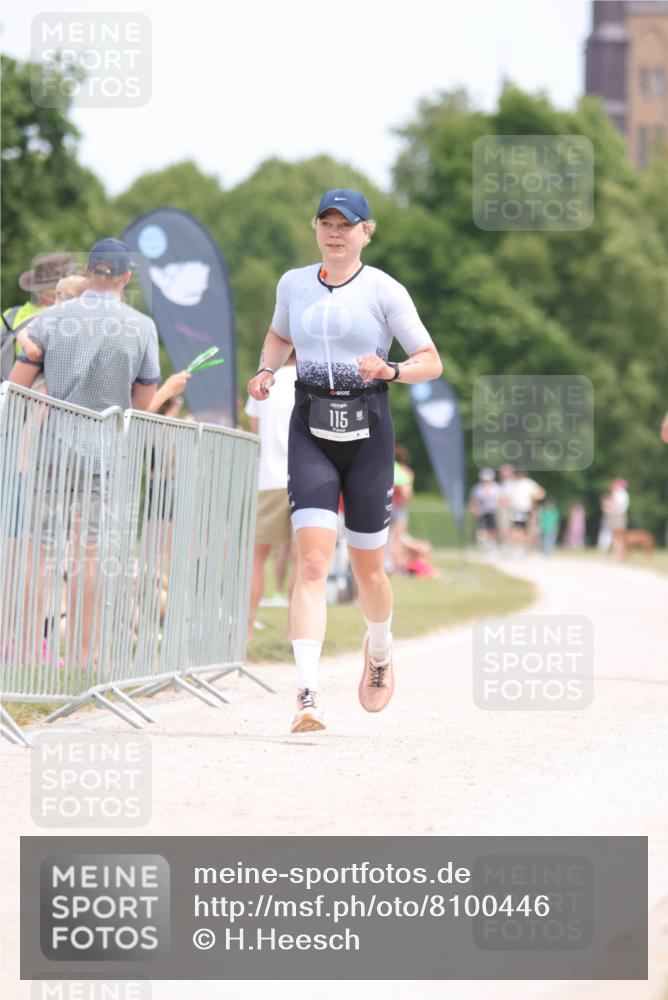 22.06.2025 - Viking Triathlon H.Heesch http://msf.ph/oto/8100446 22.06.2025 13:33:42 Laufen 115, 557 meine-sportfotos.de