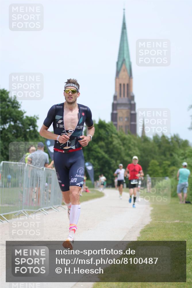 22.06.2025 - Viking Triathlon H.Heesch http://msf.ph/oto/8100487 22.06.2025 13:33:47 Laufen 115, 482, 557 meine-sportfotos.de
