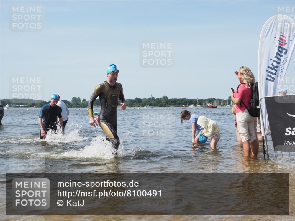 22.06.2025 - Viking Triathlon KatJ http://msf.ph/oto/8100491 22.06.2025 10:33:10 Schwimmen 28, 91, 113, 387, 399, 608 meine-sportfotos.de