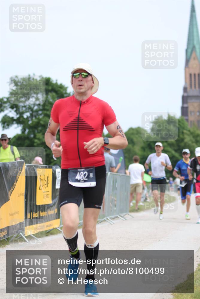 22.06.2025 - Viking Triathlon H.Heesch http://msf.ph/oto/8100499 22.06.2025 13:33:54 Laufen 28, 156, 482, 555 meine-sportfotos.de
