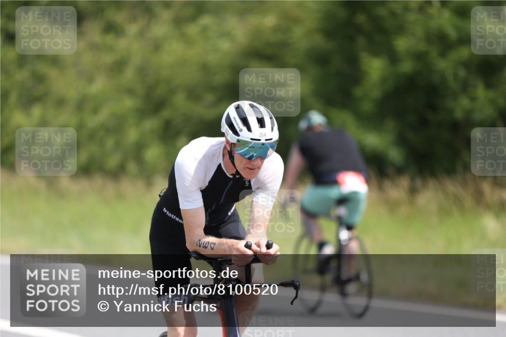 22.06.2025 - Viking Triathlon Yannick Fuchs http://msf.ph/oto/8100520 22.06.2025 12:03:49 Radfahren 60, 264, 629 meine-sportfotos.de