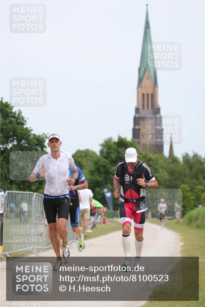 22.06.2025 - Viking Triathlon H.Heesch http://msf.ph/oto/8100523 22.06.2025 13:33:57 Laufen 28, 156, 482, 555 meine-sportfotos.de