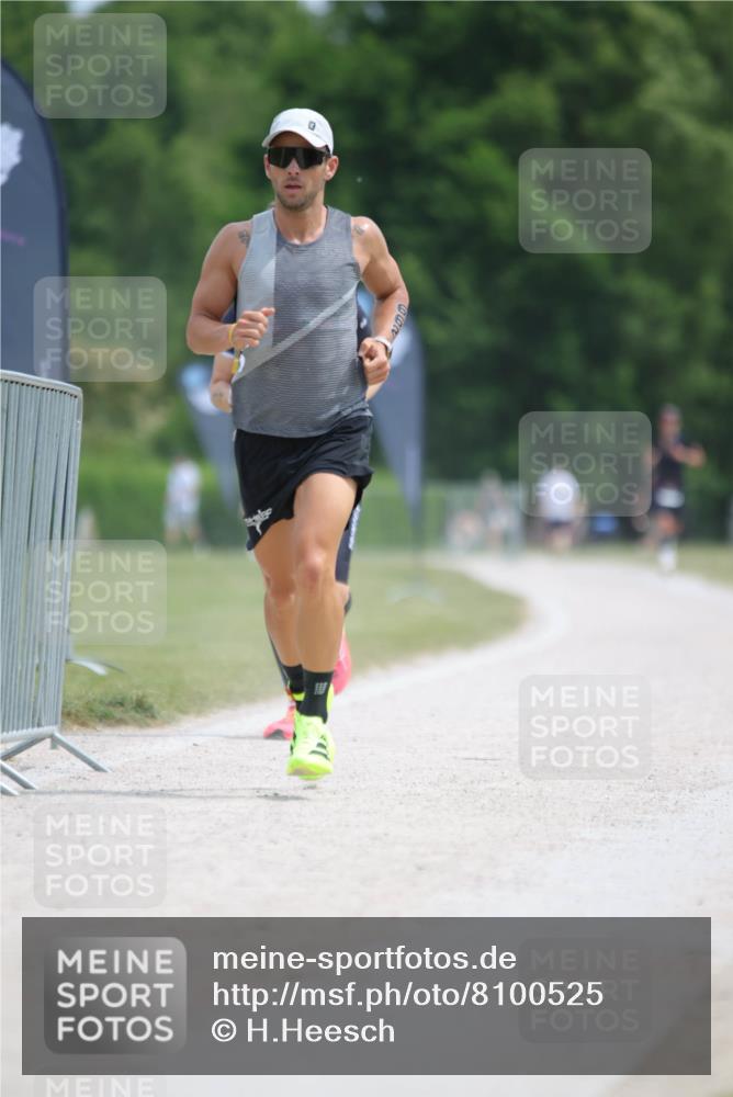 22.06.2025 - Viking Triathlon H.Heesch http://msf.ph/oto/8100525 22.06.2025 12:52:45 Laufen 14, 662 meine-sportfotos.de