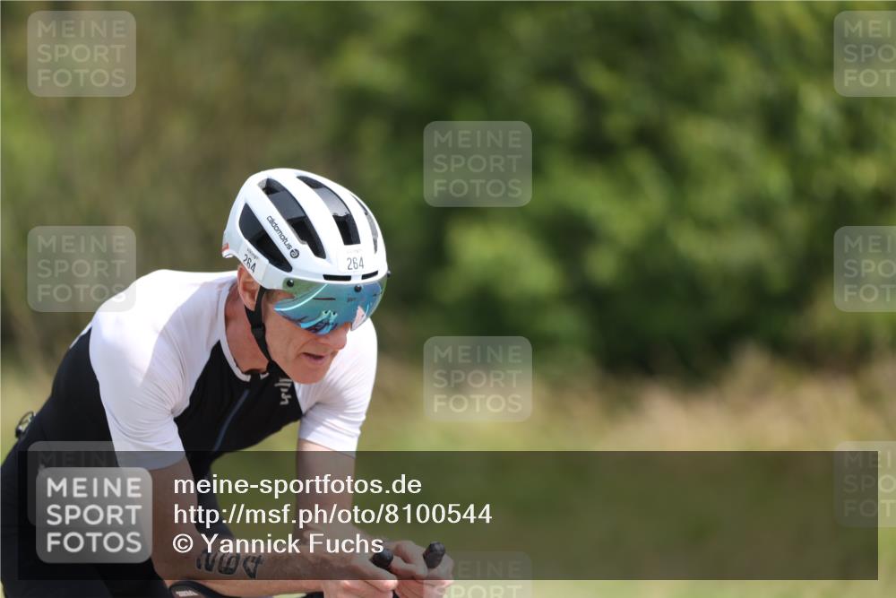 22.06.2025 - Viking Triathlon Yannick Fuchs http://msf.ph/oto/8100544 22.06.2025 12:03:50 Radfahren 60, 264 meine-sportfotos.de