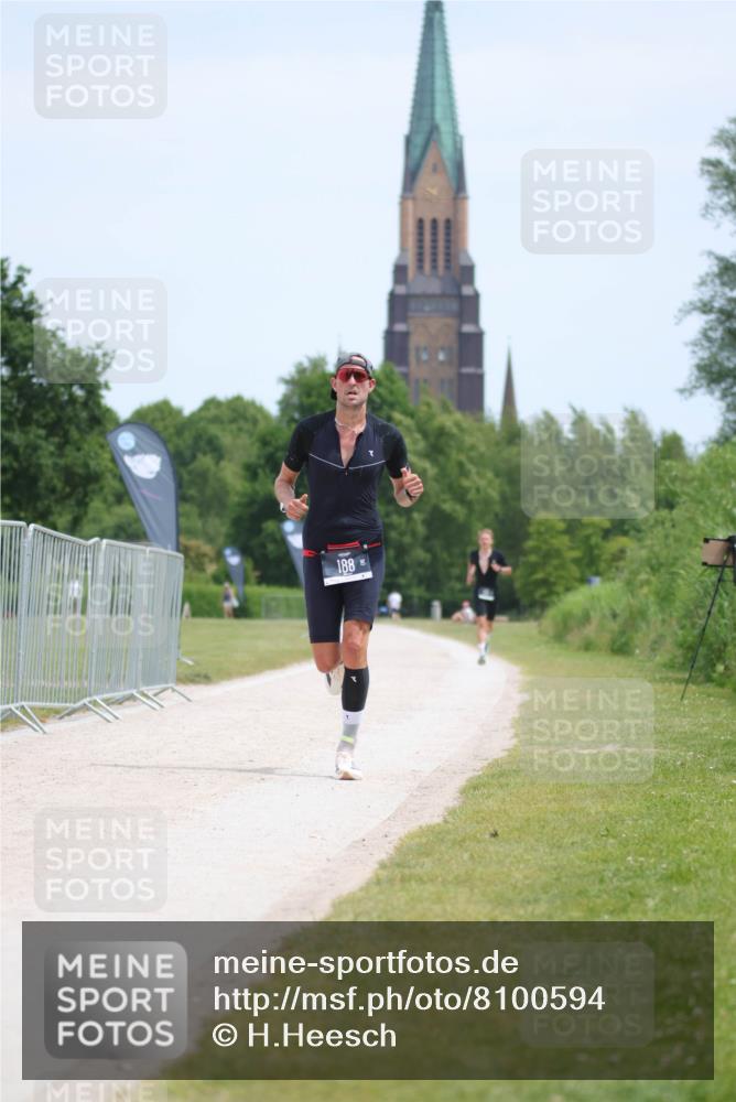 22.06.2025 - Viking Triathlon H.Heesch http://msf.ph/oto/8100594 22.06.2025 12:53:06 Laufen 188 meine-sportfotos.de