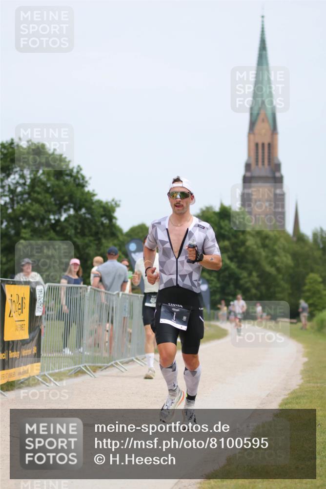 22.06.2025 - Viking Triathlon H.Heesch http://msf.ph/oto/8100595 22.06.2025 13:34:10 Laufen 1, 494 meine-sportfotos.de