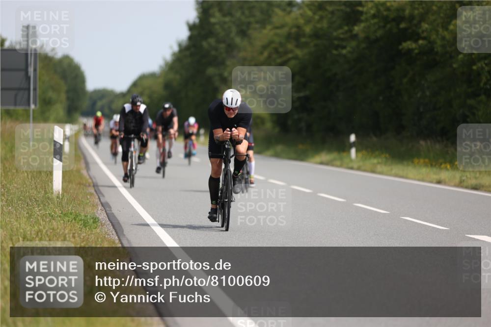 22.06.2025 - Viking Triathlon Yannick Fuchs http://msf.ph/oto/8100609 22.06.2025 11:24:58 Radfahren 77, 85, 114, 215, 306, 548, 603, 626 meine-sportfotos.de