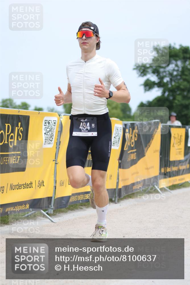 22.06.2025 - Viking Triathlon H.Heesch http://msf.ph/oto/8100637 22.06.2025 13:34:14 Laufen 1, 494 meine-sportfotos.de