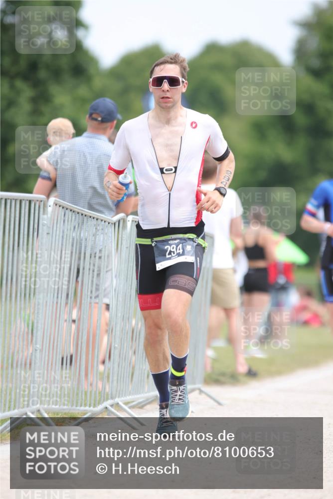 22.06.2025 - Viking Triathlon H.Heesch http://msf.ph/oto/8100653 22.06.2025 13:34:25 Laufen 294 meine-sportfotos.de