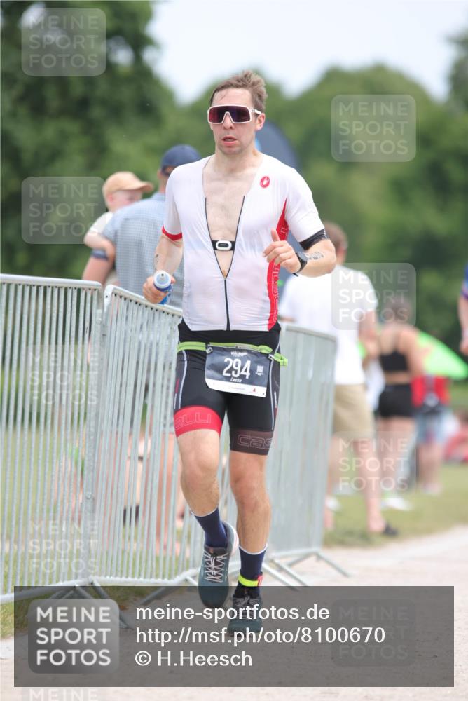 22.06.2025 - Viking Triathlon H.Heesch http://msf.ph/oto/8100670 22.06.2025 13:34:26 Laufen 52, 294 meine-sportfotos.de