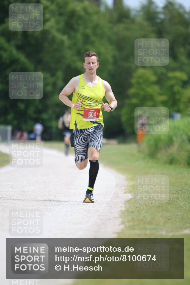 22.06.2025 - Viking Triathlon H.Heesch http://msf.ph/oto/8100674 22.06.2025 12:54:04 Laufen 604 meine-sportfotos.de