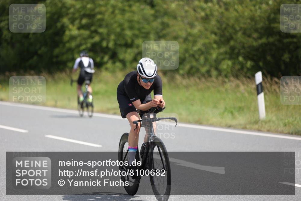22.06.2025 - Viking Triathlon Yannick Fuchs http://msf.ph/oto/8100682 22.06.2025 12:04:08 Radfahren 38, 42, 142, 149, 333, 351, 517, 650 meine-sportfotos.de