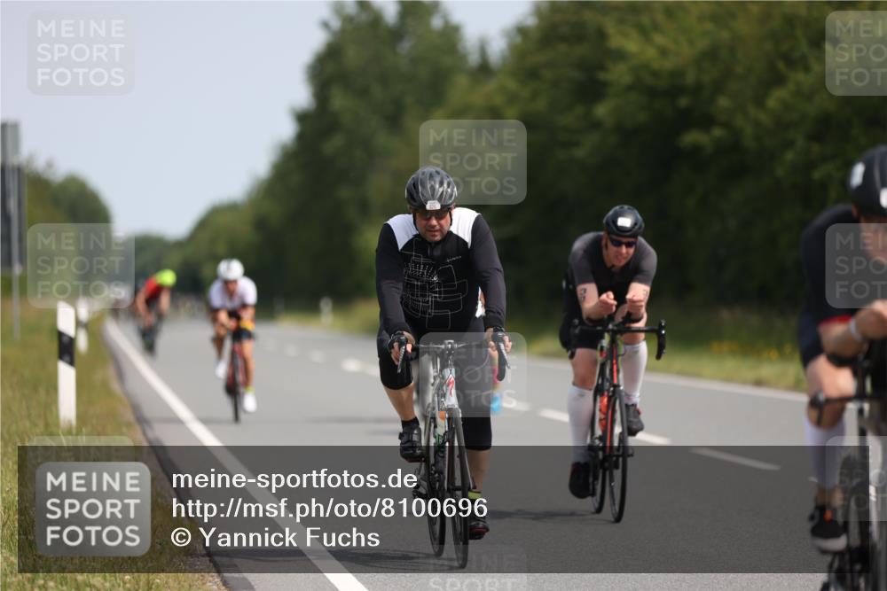 22.06.2025 - Viking Triathlon Yannick Fuchs http://msf.ph/oto/8100696 22.06.2025 11:25:02 Radfahren 77, 85, 114, 164, 215, 306, 482, 548, 626 meine-sportfotos.de