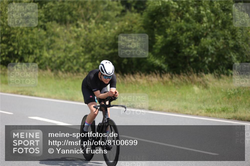 22.06.2025 - Viking Triathlon Yannick Fuchs http://msf.ph/oto/8100699 22.06.2025 12:04:09 Radfahren 38, 42, 142, 149, 333, 351, 517, 650 meine-sportfotos.de