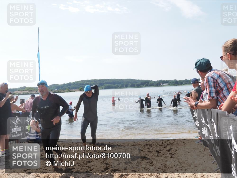22.06.2025 - Viking Triathlon MichiJ http://msf.ph/oto/8100700 22.06.2025 10:44:54 Schwimmen 39, 168, 440, 446, 638, 653 meine-sportfotos.de