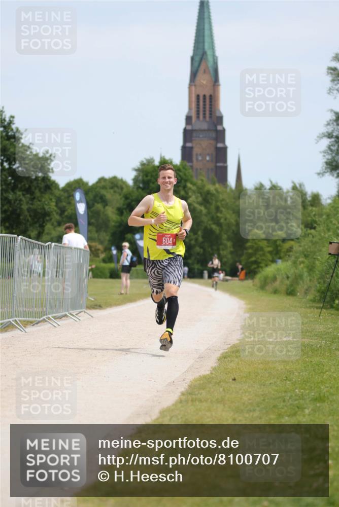 22.06.2025 - Viking Triathlon H.Heesch http://msf.ph/oto/8100707 22.06.2025 12:54:07 Laufen 604 meine-sportfotos.de