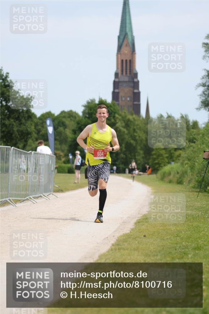 22.06.2025 - Viking Triathlon H.Heesch http://msf.ph/oto/8100716 22.06.2025 12:54:07 Laufen 604 meine-sportfotos.de