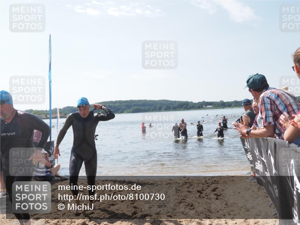 22.06.2025 - Viking Triathlon MichiJ http://msf.ph/oto/8100730 22.06.2025 10:44:55 Schwimmen 39, 168, 440, 638, 653 meine-sportfotos.de