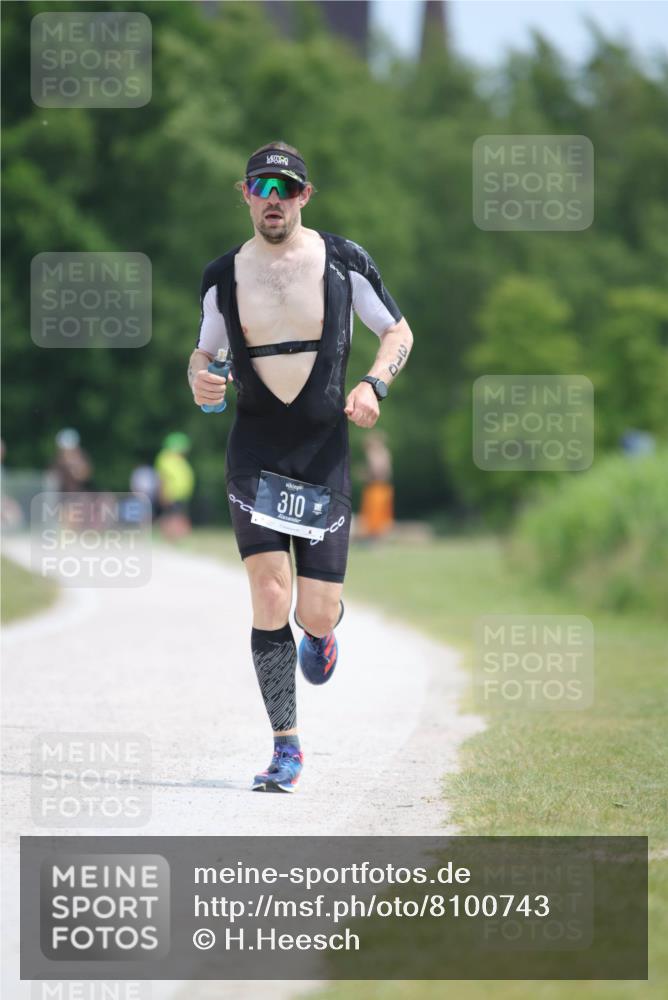 22.06.2025 - Viking Triathlon H.Heesch http://msf.ph/oto/8100743 22.06.2025 12:54:22 Laufen 310 meine-sportfotos.de