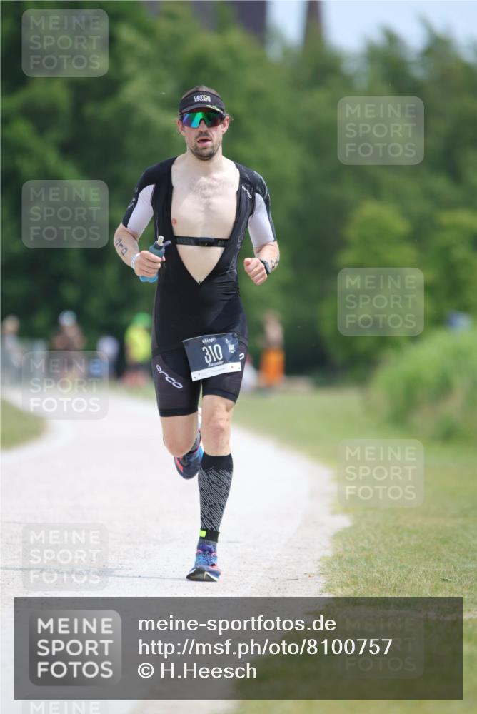 22.06.2025 - Viking Triathlon H.Heesch http://msf.ph/oto/8100757 22.06.2025 12:54:22 Laufen 310 meine-sportfotos.de