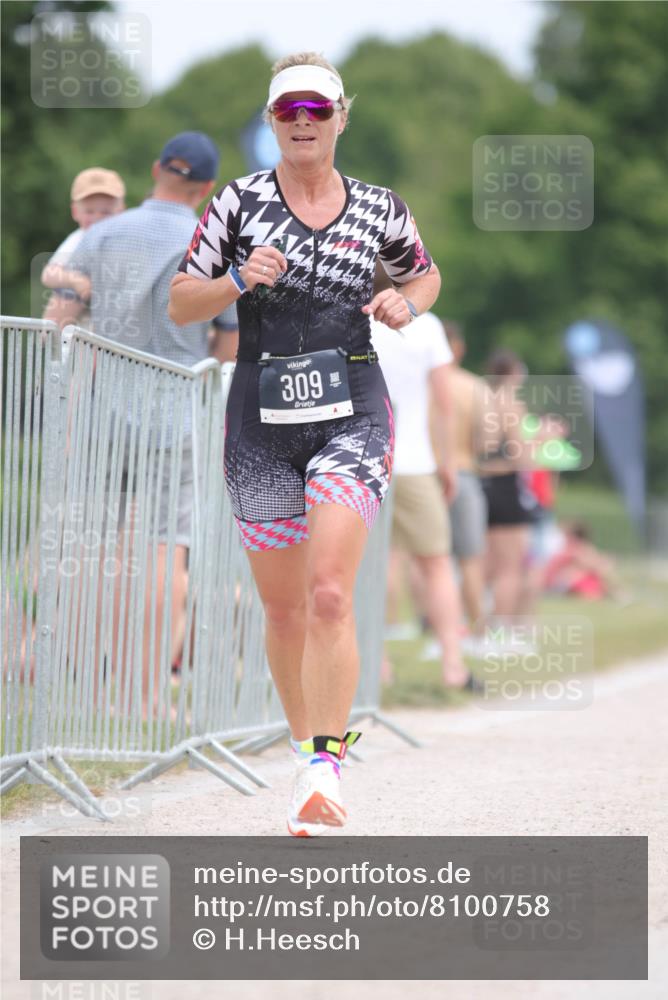 22.06.2025 - Viking Triathlon H.Heesch http://msf.ph/oto/8100758 22.06.2025 13:34:39 Laufen 54, 309 meine-sportfotos.de