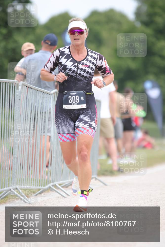 22.06.2025 - Viking Triathlon H.Heesch http://msf.ph/oto/8100767 22.06.2025 13:34:39 Laufen 54, 309 meine-sportfotos.de
