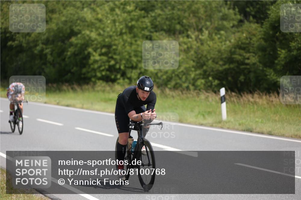 22.06.2025 - Viking Triathlon Yannick Fuchs http://msf.ph/oto/8100768 22.06.2025 12:04:11 Radfahren 38, 42, 142, 149, 333, 351, 517, 650 meine-sportfotos.de
